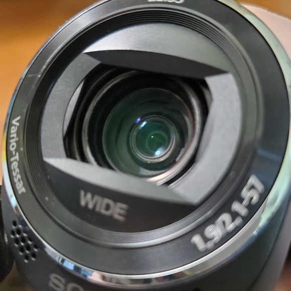 Sony HD Handycam Camcorder - Picture 3 of 10